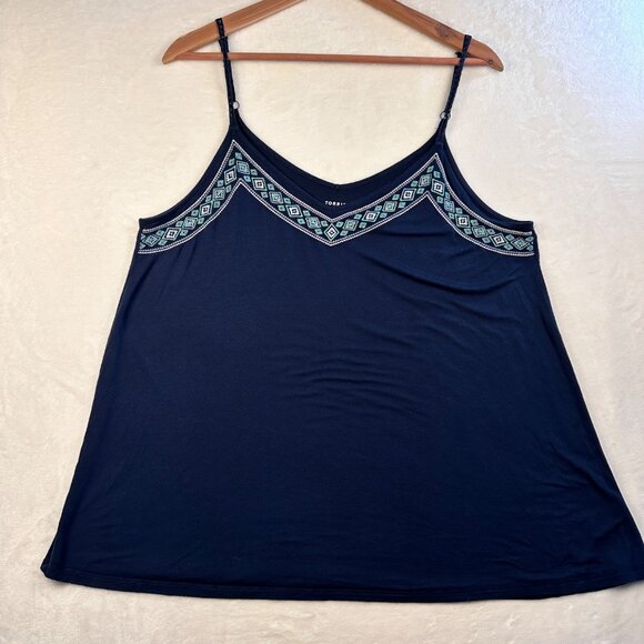 Torrid Women’s Plus 0 Navy Blue Embroidered Flowy Cami Tank Top Boho 1X Western - Picture 3 of 10